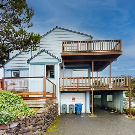 Blue Pacifica Villa Newport Exterior photo